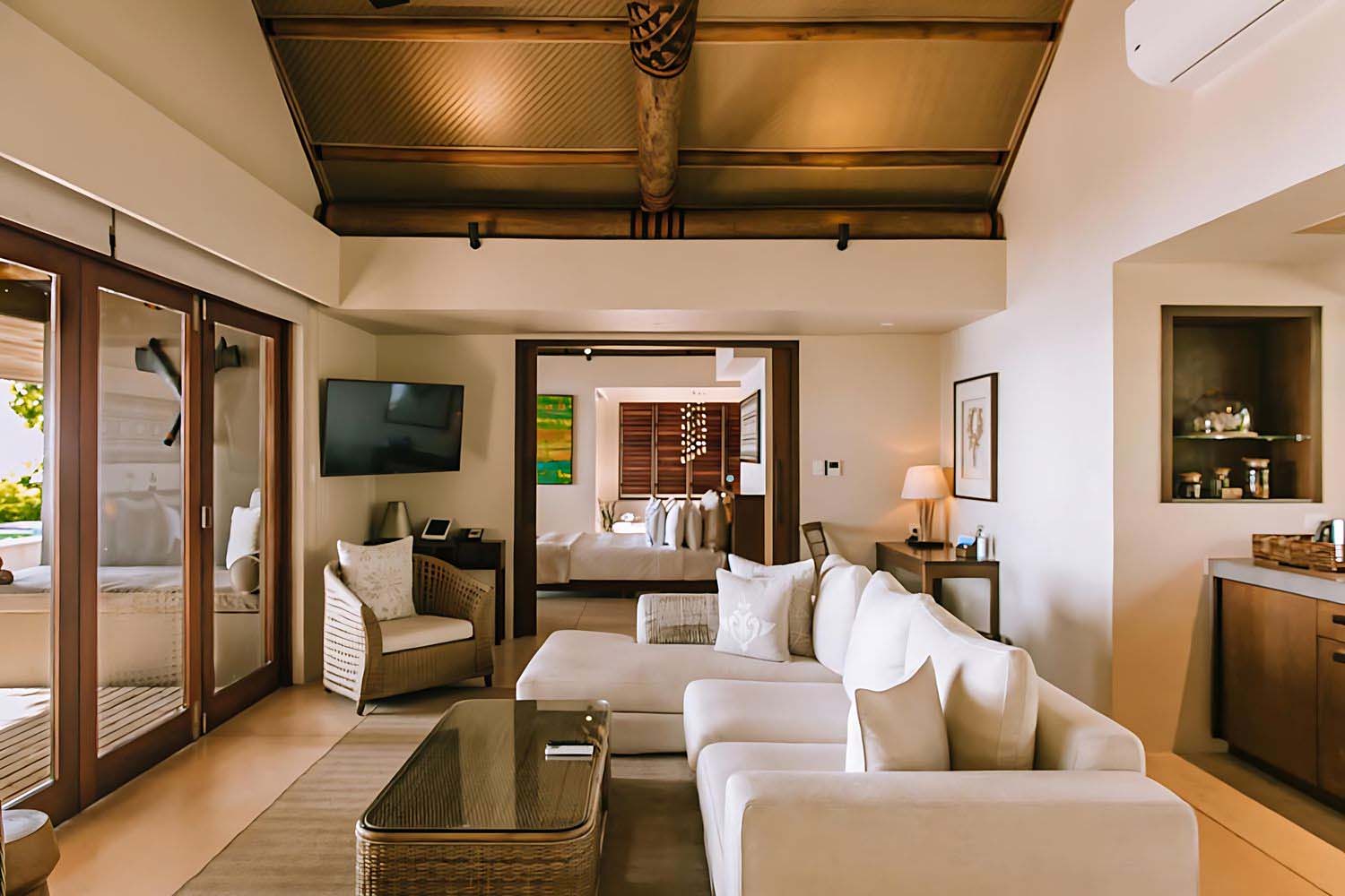 Three Bedroom Sunrise Villa LuxuriaVacations