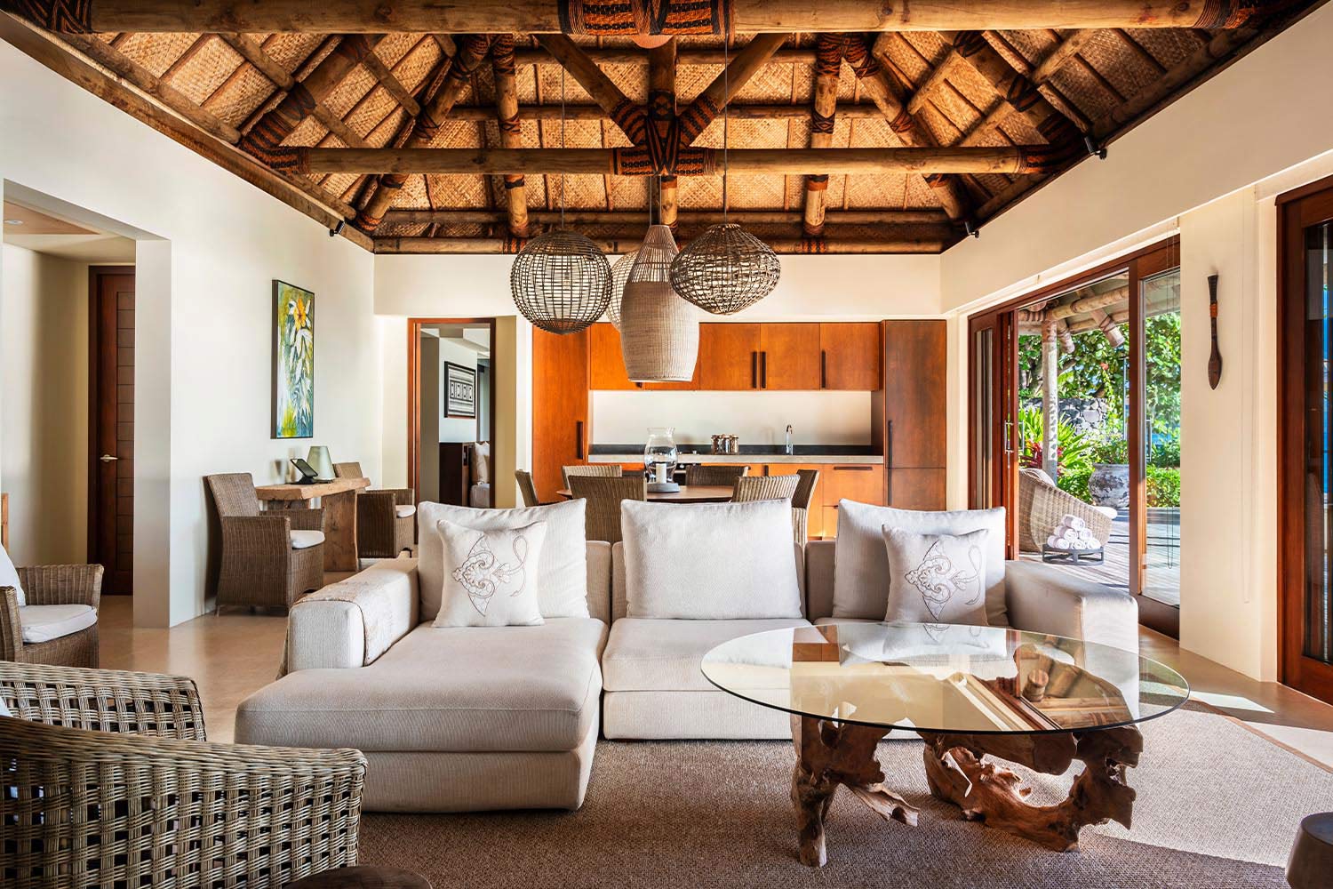 Three Bedroom Sunset Villa LuxuriaVacations