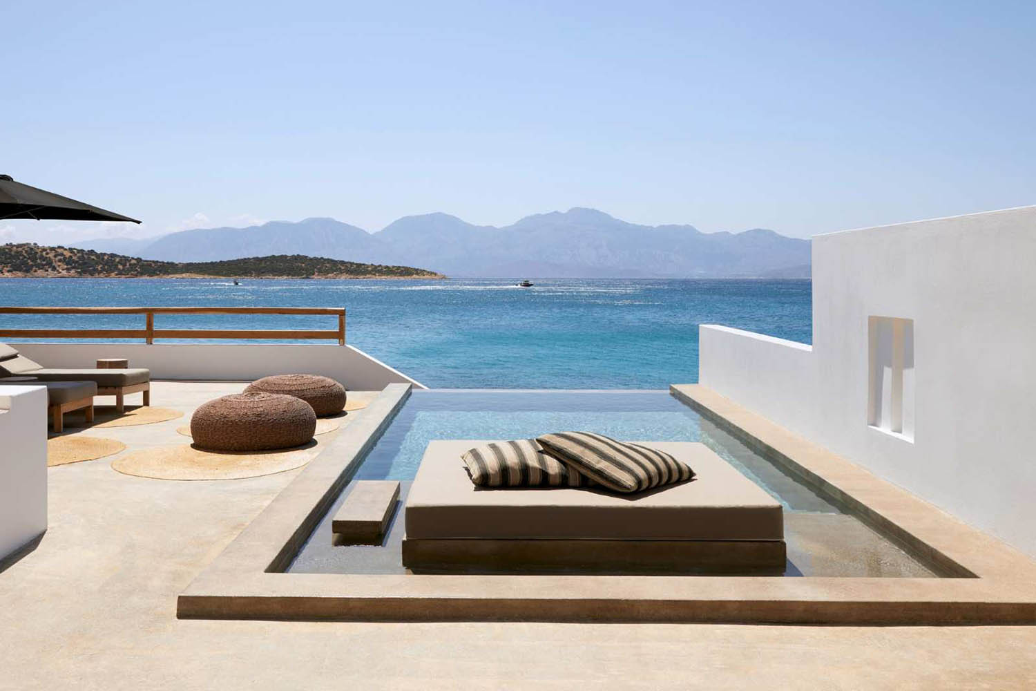 Three Bedroom Waterfront Villa with Private Pool LuxuriaVacations