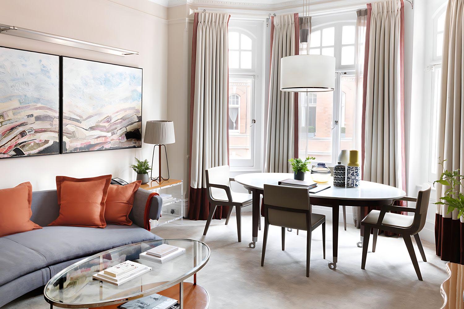 TOWNHOUSE RESIDENCES LuxuriaVacations