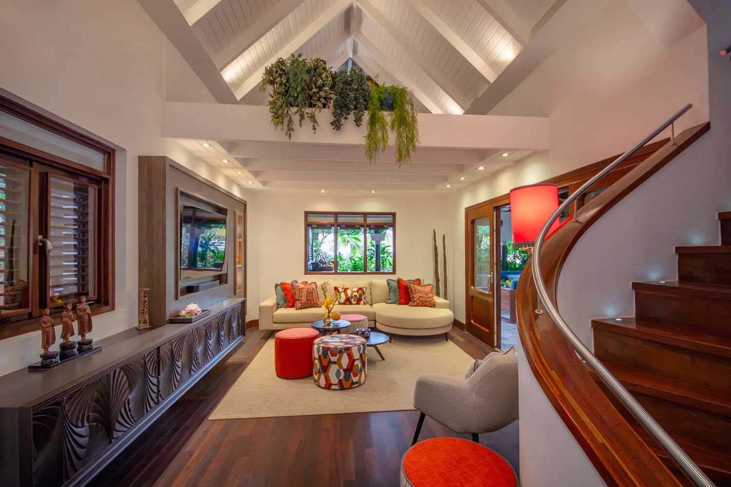 Tropical Pool Villas LuxuriaVacations