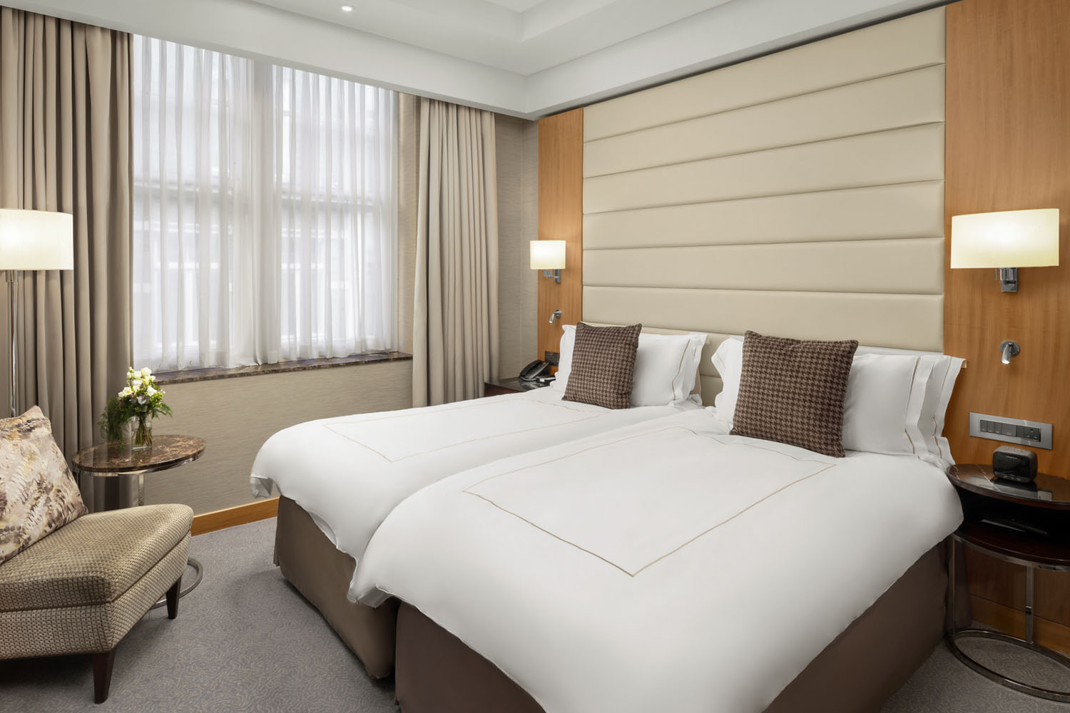 Twin Deluxe Room LuxuriaVacations