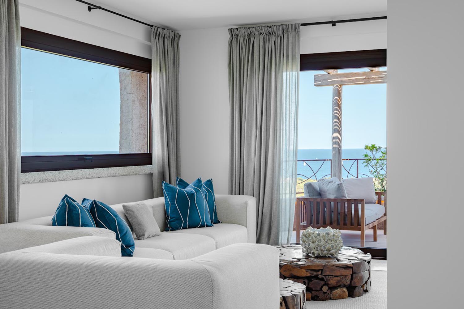 Two Bedroom Residence LuxuriaVacations