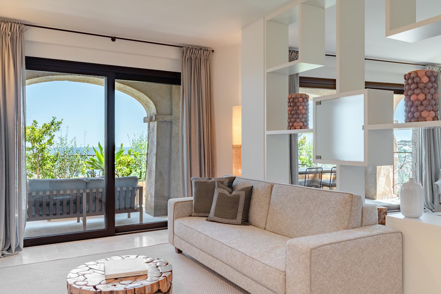 Two Bedroom Residence LuxuriaVacations