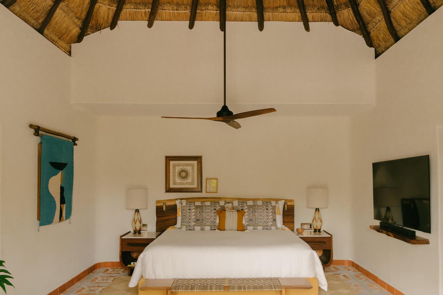 Two Bedroom Suite LuxuriaVacations
