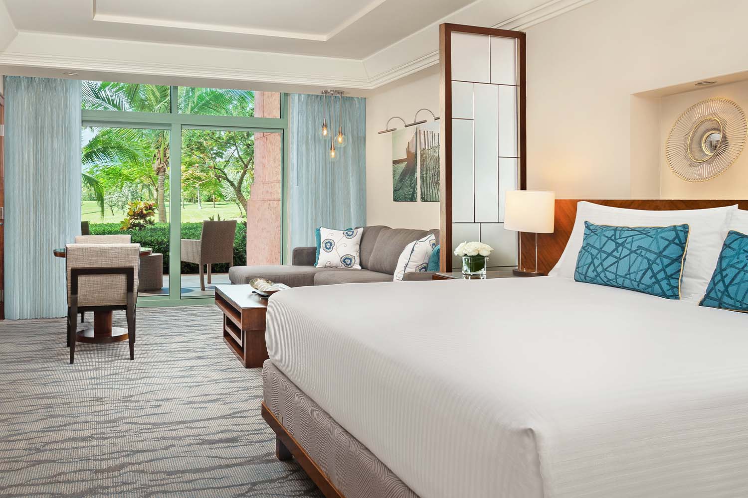 Two Bedroom Suite Harbor View LuxuriaVacations