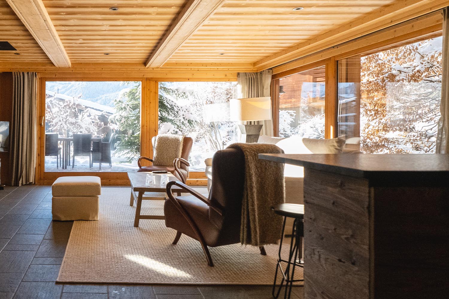 TWO-BEDROOM SUITE PRESTIGE LuxuriaVacations