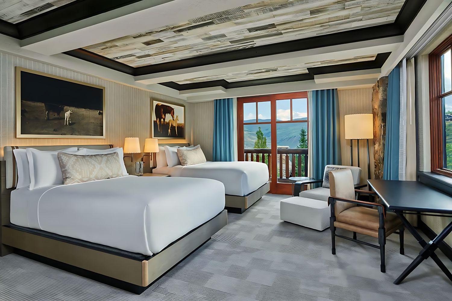 Two Queen Valley View Guest room, 2 Queen LuxuriaVacations