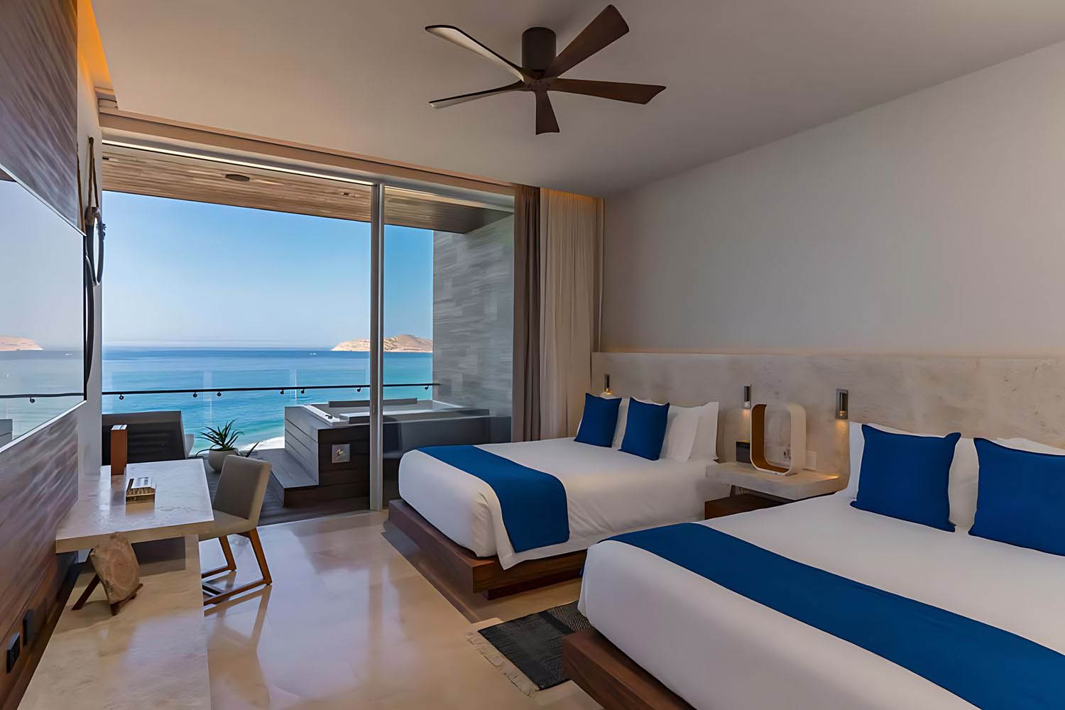 Two-Story Penthouse, 3 Bedroom Residence, Beach front, Top floor, Fireplace, Private pool LuxuriaVacations