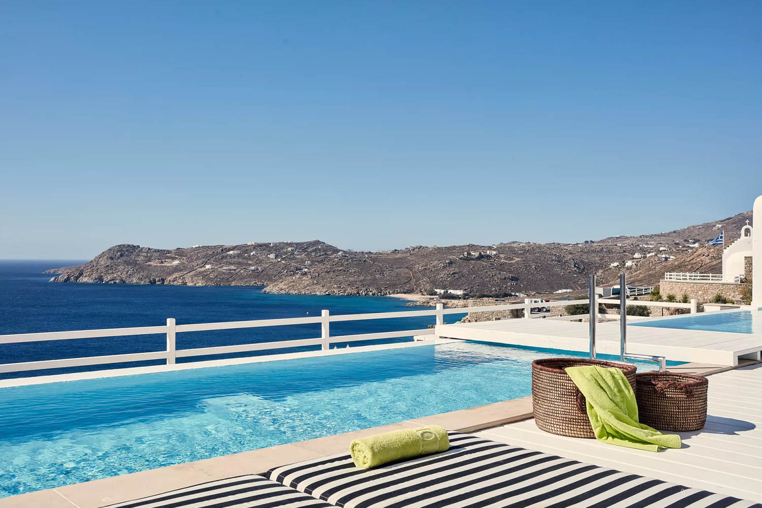 UNIQUE VILLAS: 2-Bedroom in house FTELIA VILLA LuxuriaVacations