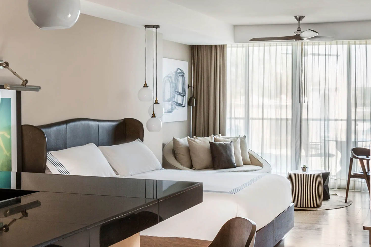 Urban Suite, Downtown House LuxuriaVacations