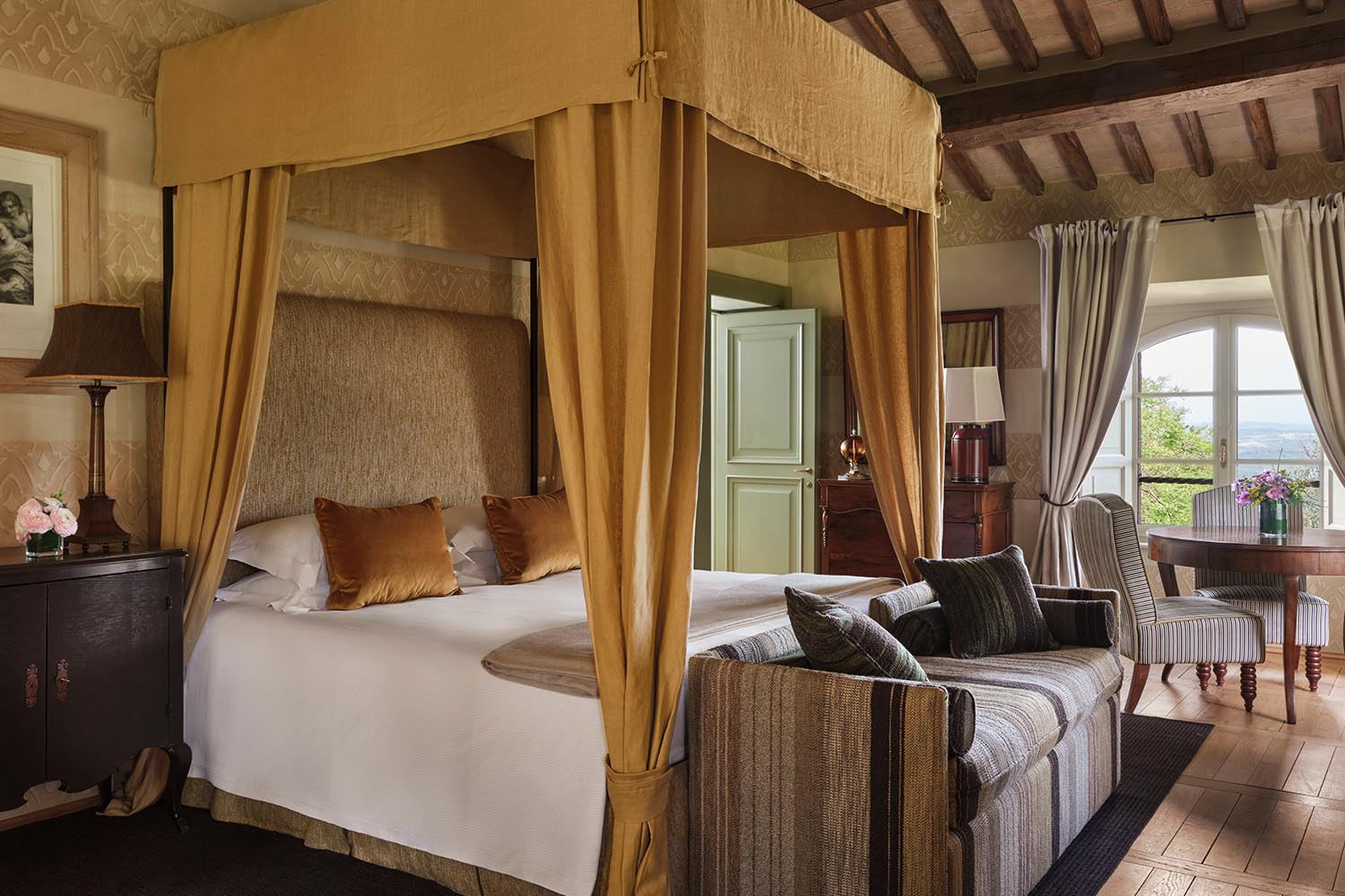 Villa Castello LuxuriaVacations