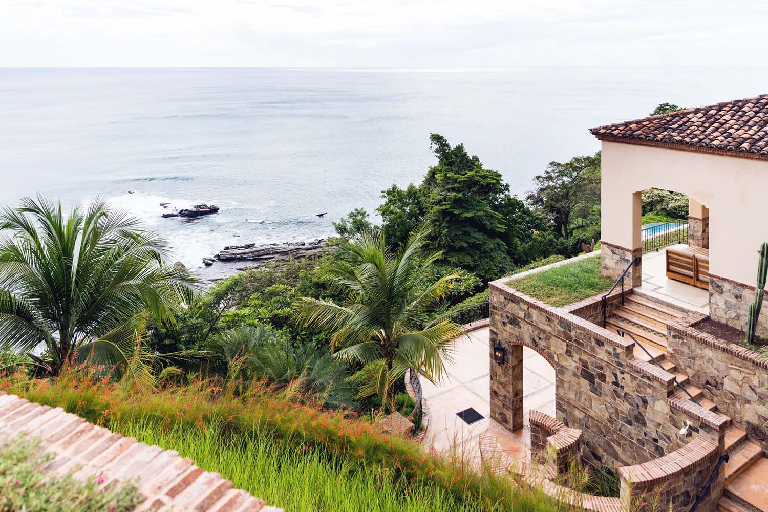 Villa Escondida LuxuriaVacations