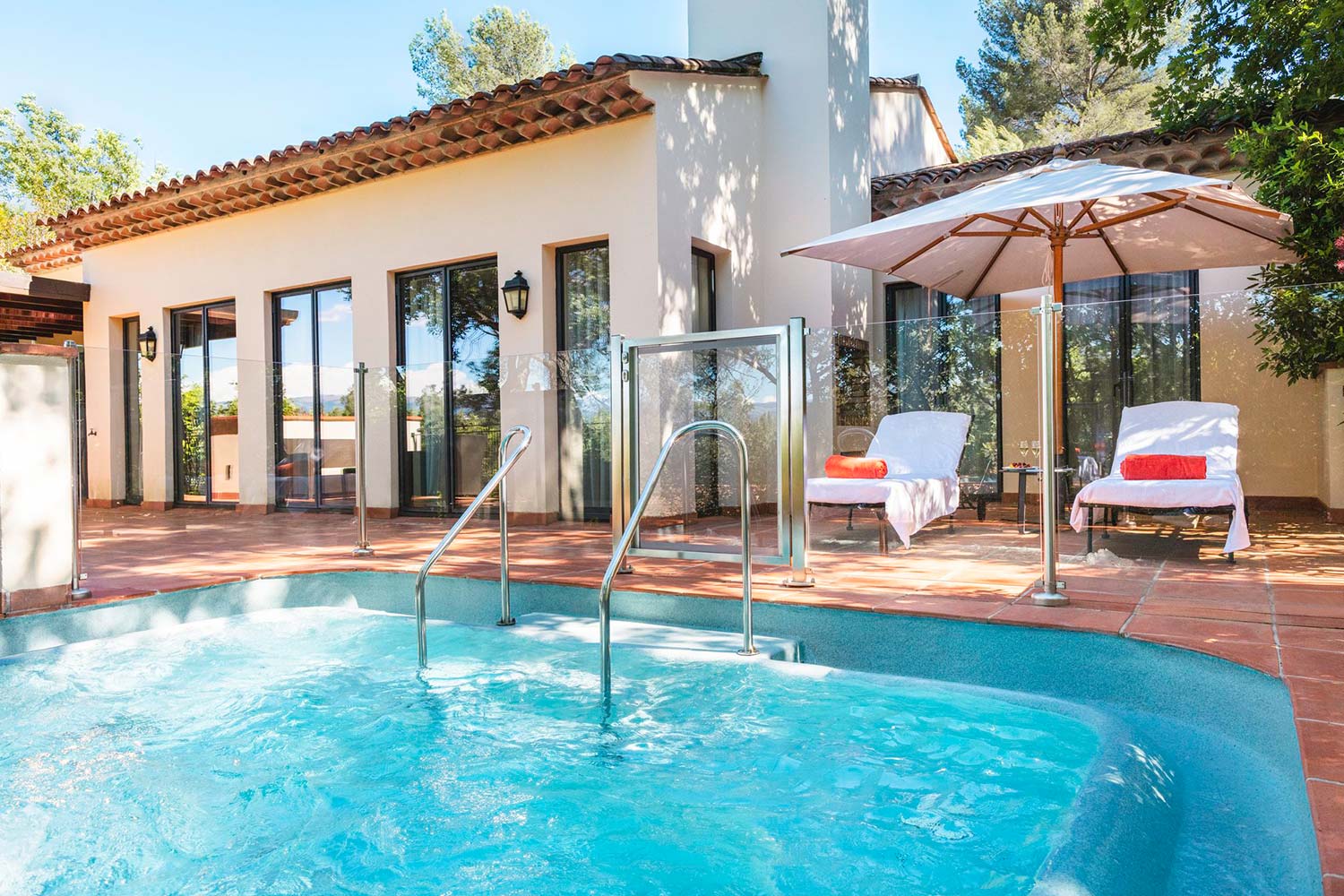 Villa Estérel LuxuriaVacations