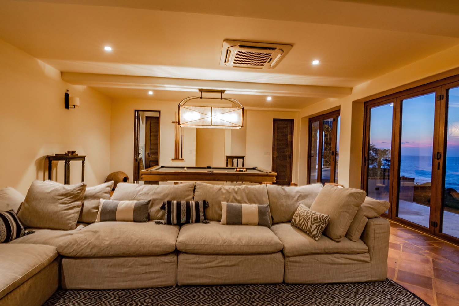 Villa Juliana LuxuriaVacations