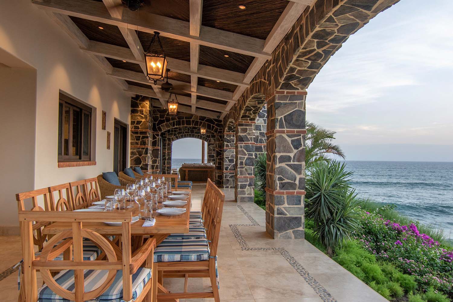 Villa Juliana LuxuriaVacations