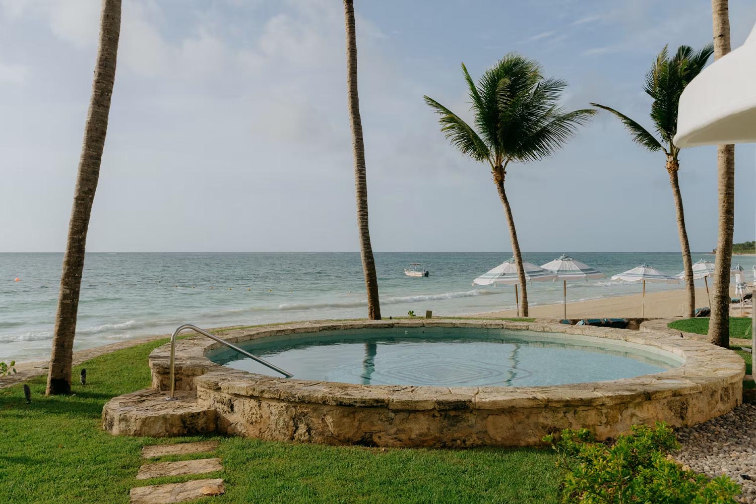 Villa Mariposa LuxuriaVacations