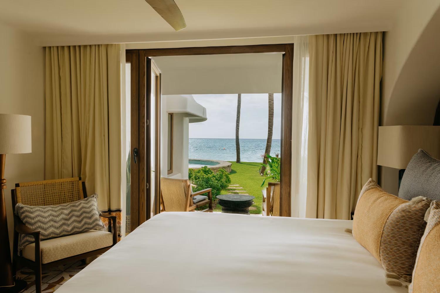 Villa Mariposa LuxuriaVacations