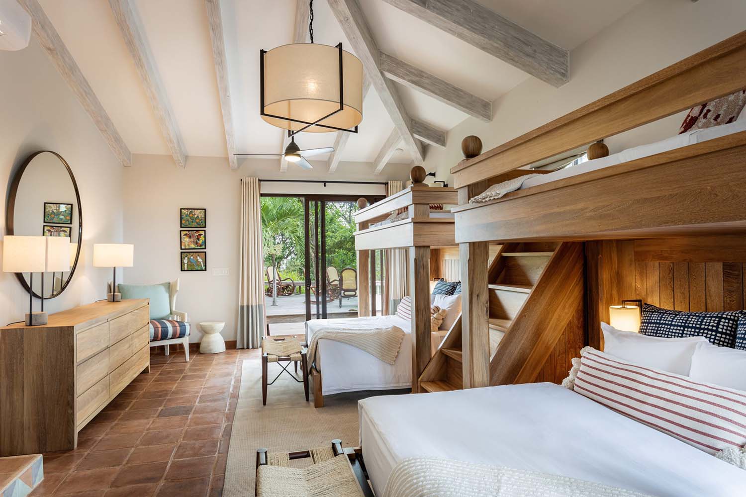 Villa Rosada LuxuriaVacations