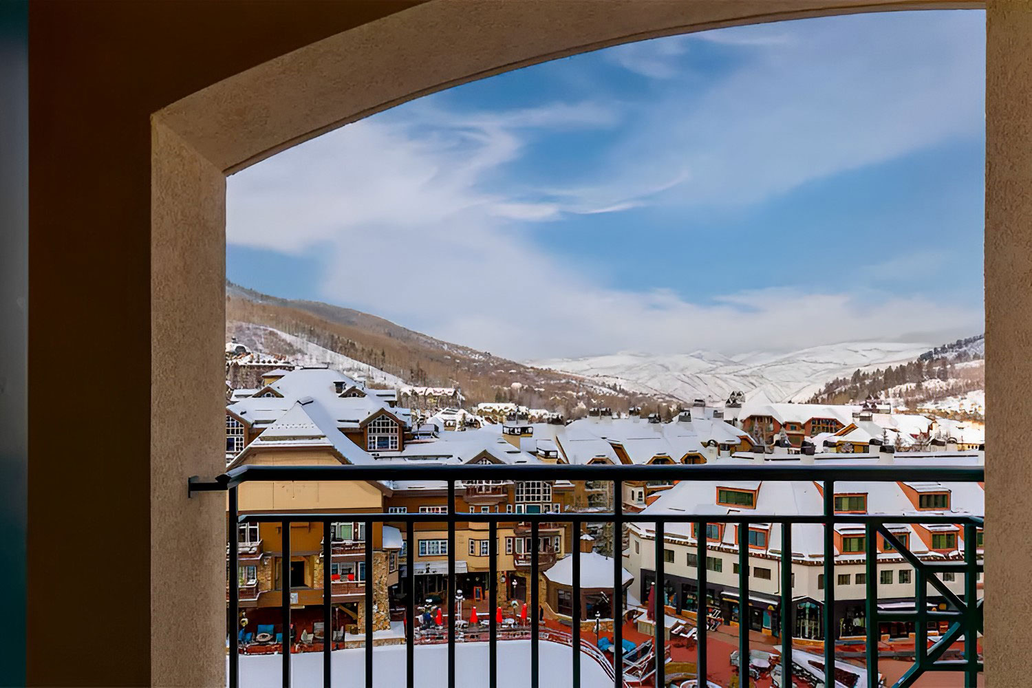 Village Slope King LuxuriaVacations