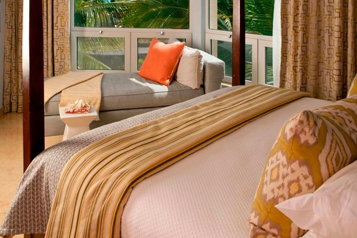 Villas Grace Bay Three Bedroom Suite LuxuriaVacations