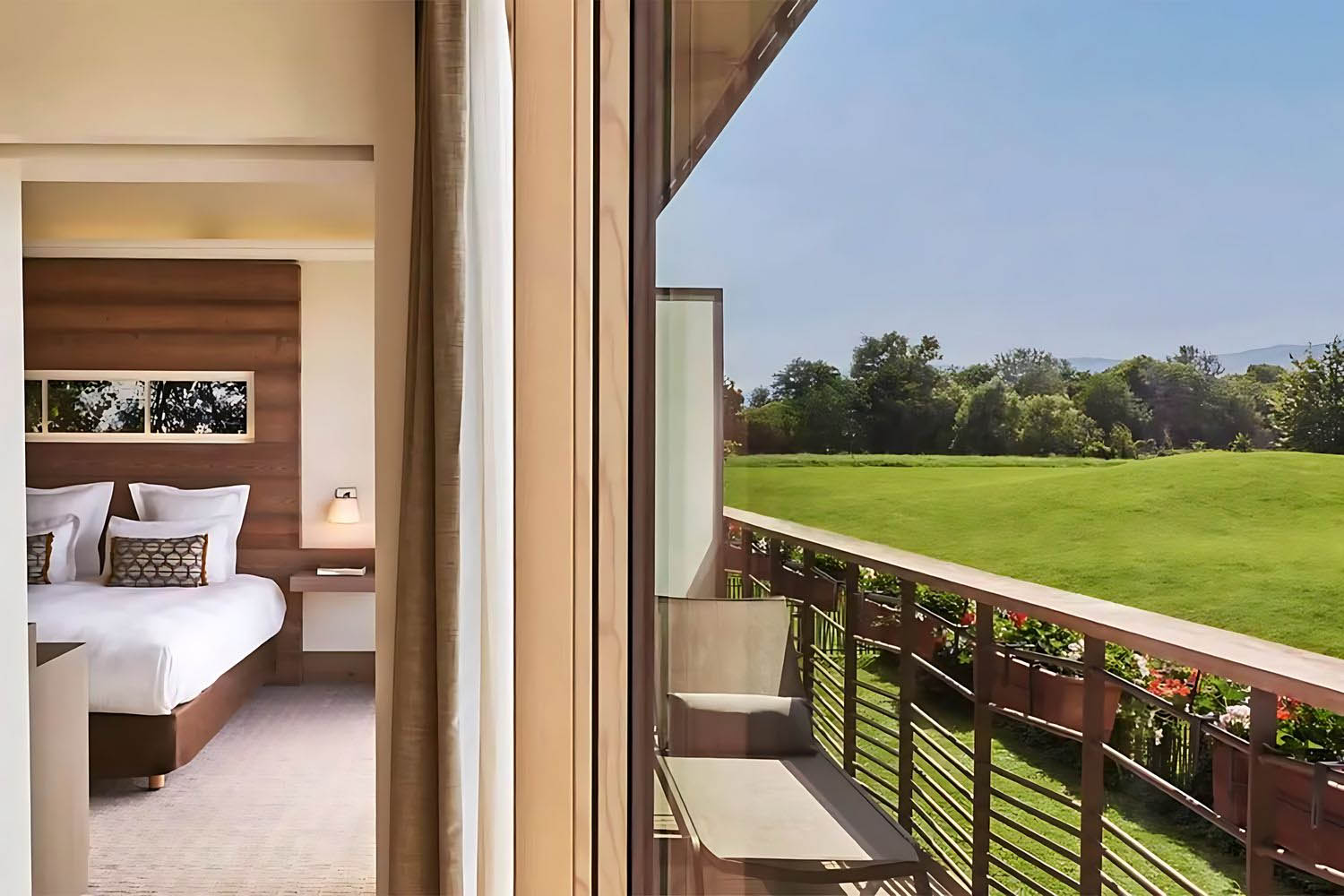 Vineyard View Suite LuxuriaVacations