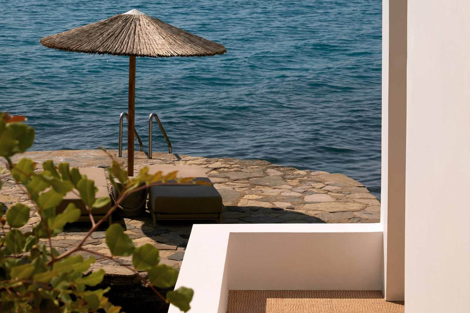 Waterfront Bungalow LuxuriaVacations