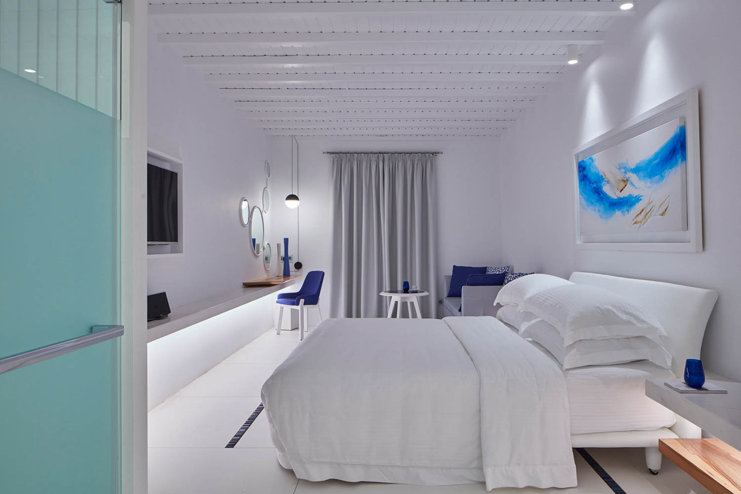 WHITE BLISS with Sea View LuxuriaVacations