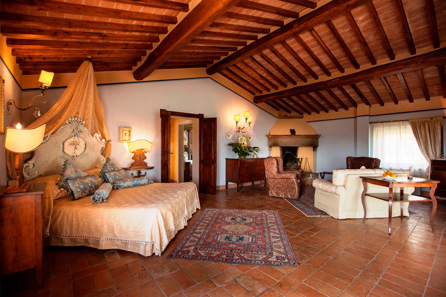 Winery Master Suite LuxuriaVacations