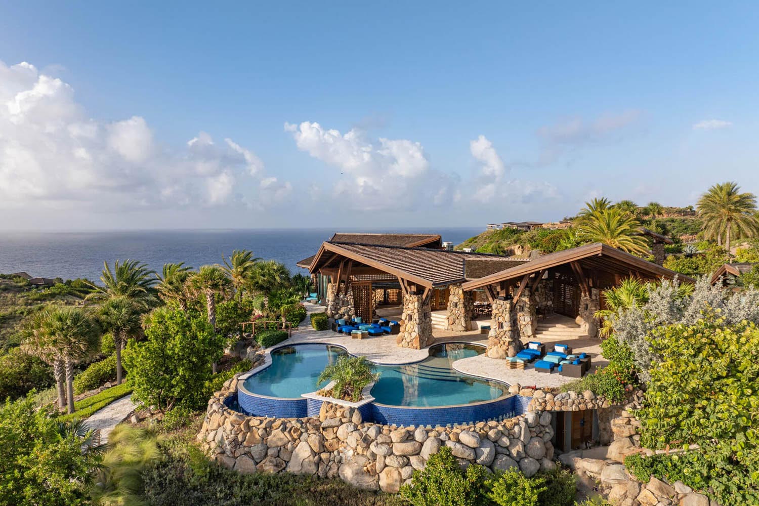 Wings Villa LuxuriaVacations